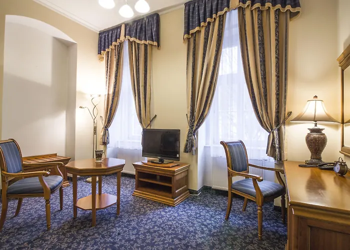 Ontario Hotel