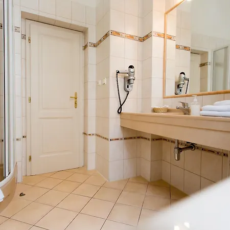 Hotel Ontario Karlsbad