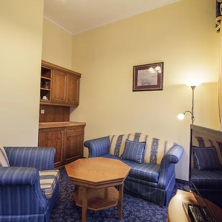 Hotel Ontario